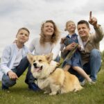 Con el apoyo adecuado, las personas altamente sensibles que siguen un tratamiento terapéutico adaptado pueden encontrar un equilibrio que les permita disfrutar de su potencial sin quedar atrapadas en la sobrecarga emocional. Al aprender a gestionar su sensibilidad y reconocerla como una parte valiosa de su identidad, no solo fortalecen su bienestar, sino que desarrollan una forma de vida coherente, plena y profundamente conectada consigo mismas.